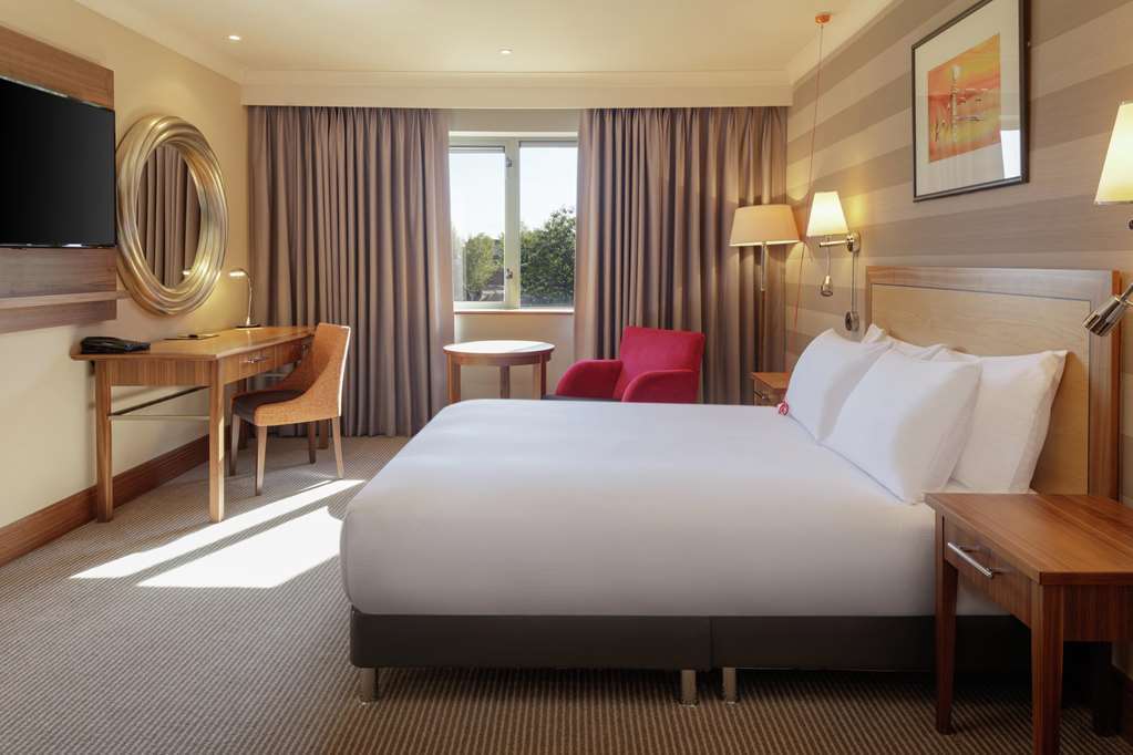 Cambridge Belfry Hotel & Spa Cambourne Bilik gambar